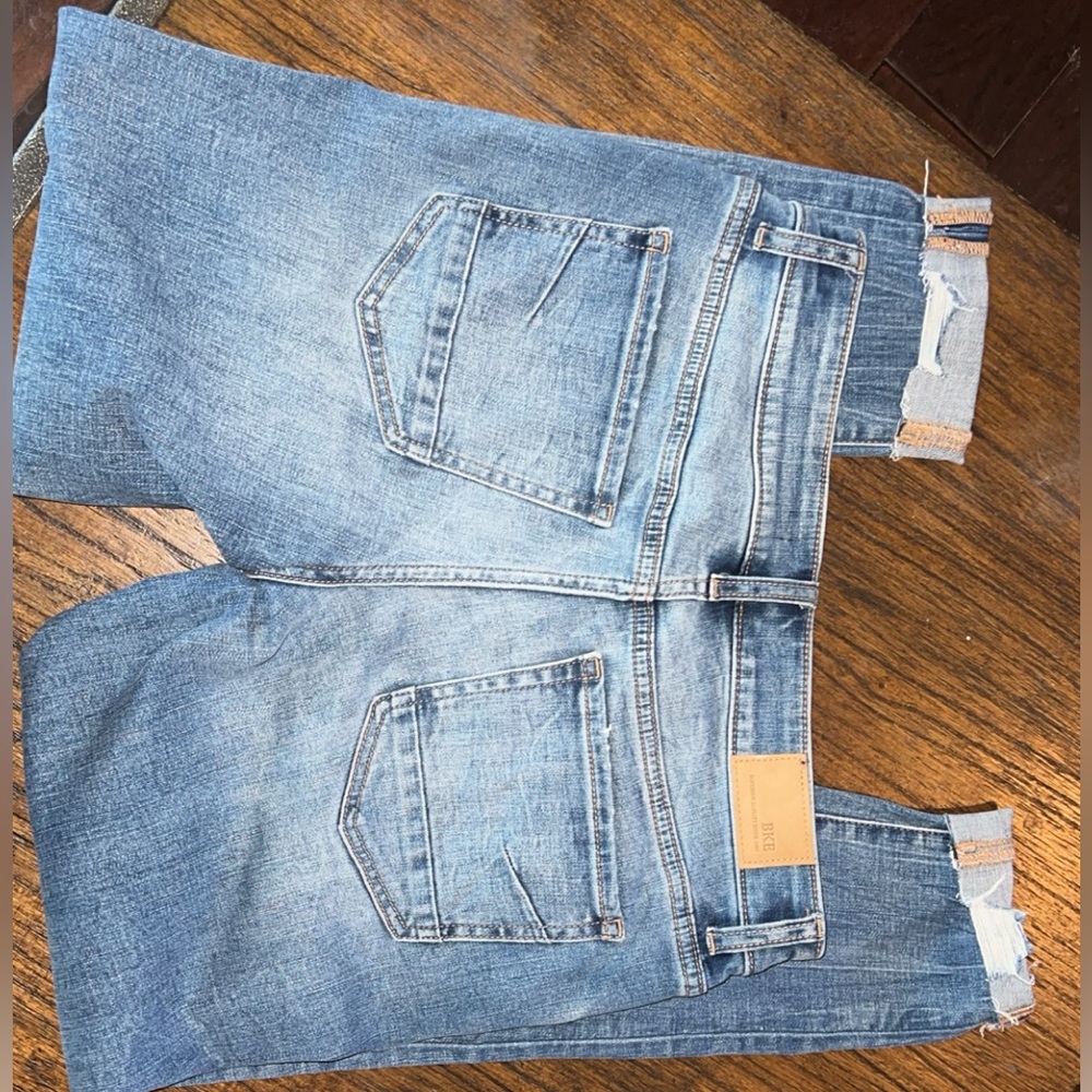 Buckle Jeans